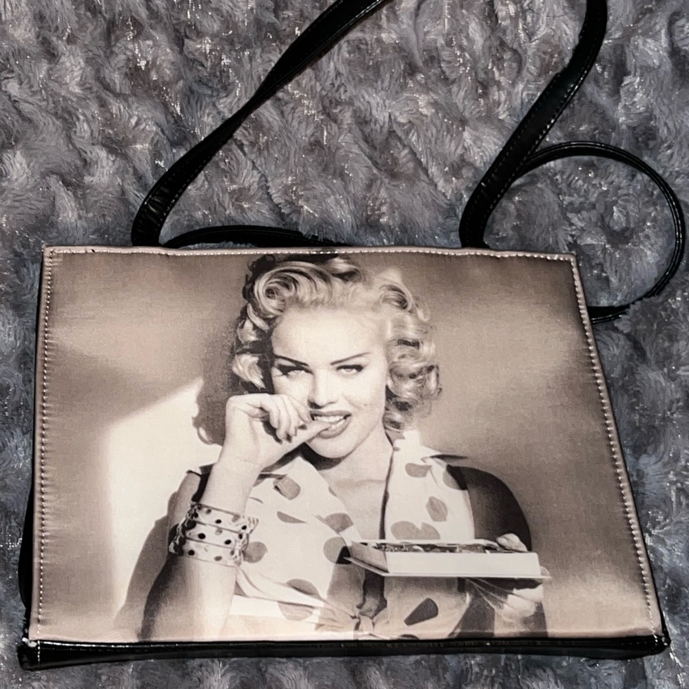 Marilyn Monroe bag very rare